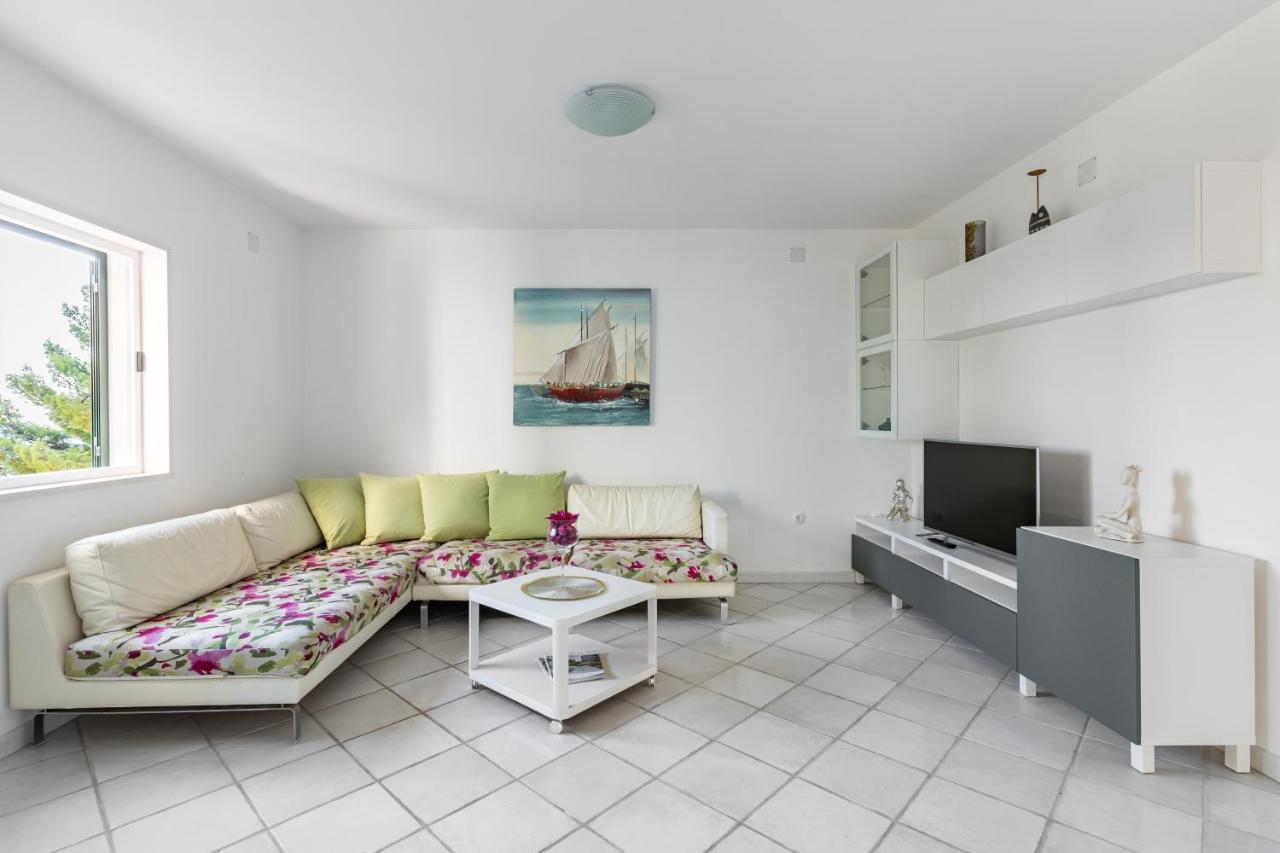 Apartments Croatia Trogir Bagian luar foto
